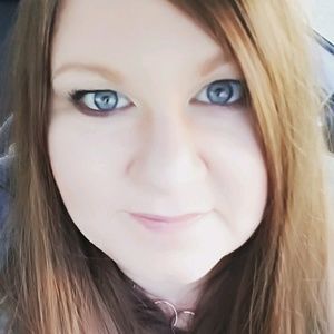 Meet your Posher, Debra